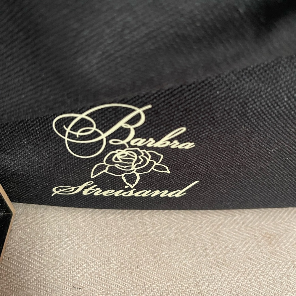 Barbra Streisand’s wine tote, or picnic basket,